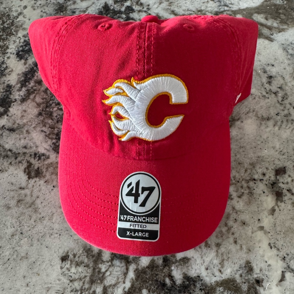 Calgary Flames Fitted 47 Brand Hat NWT